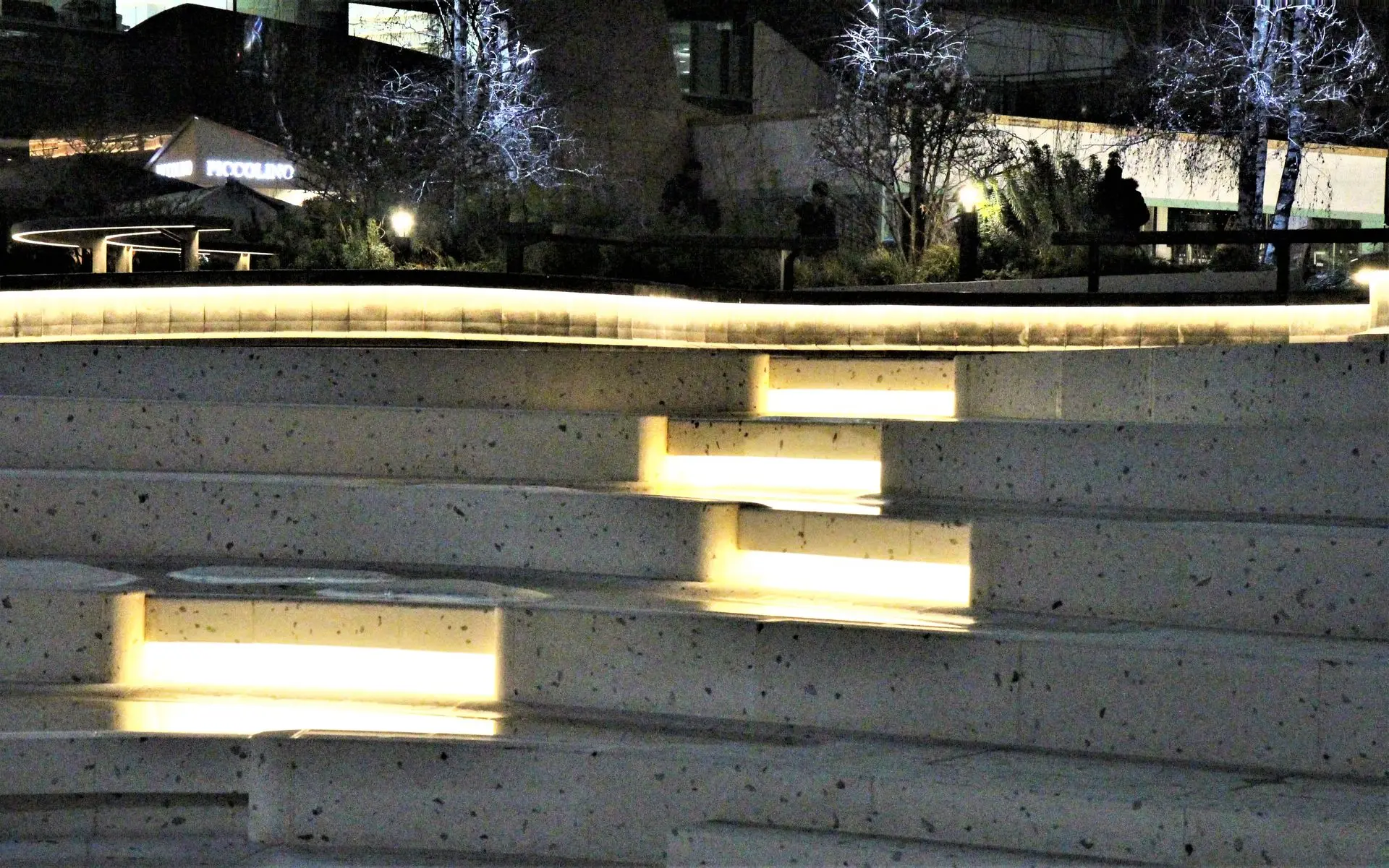 Exchange Square Curved Planter Lighting