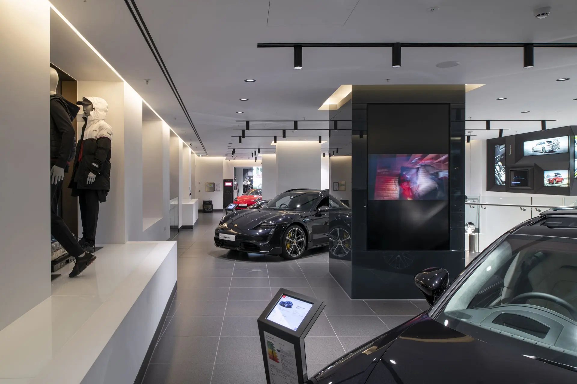 Porsche Showroom Ceiling Linear Light Rafts